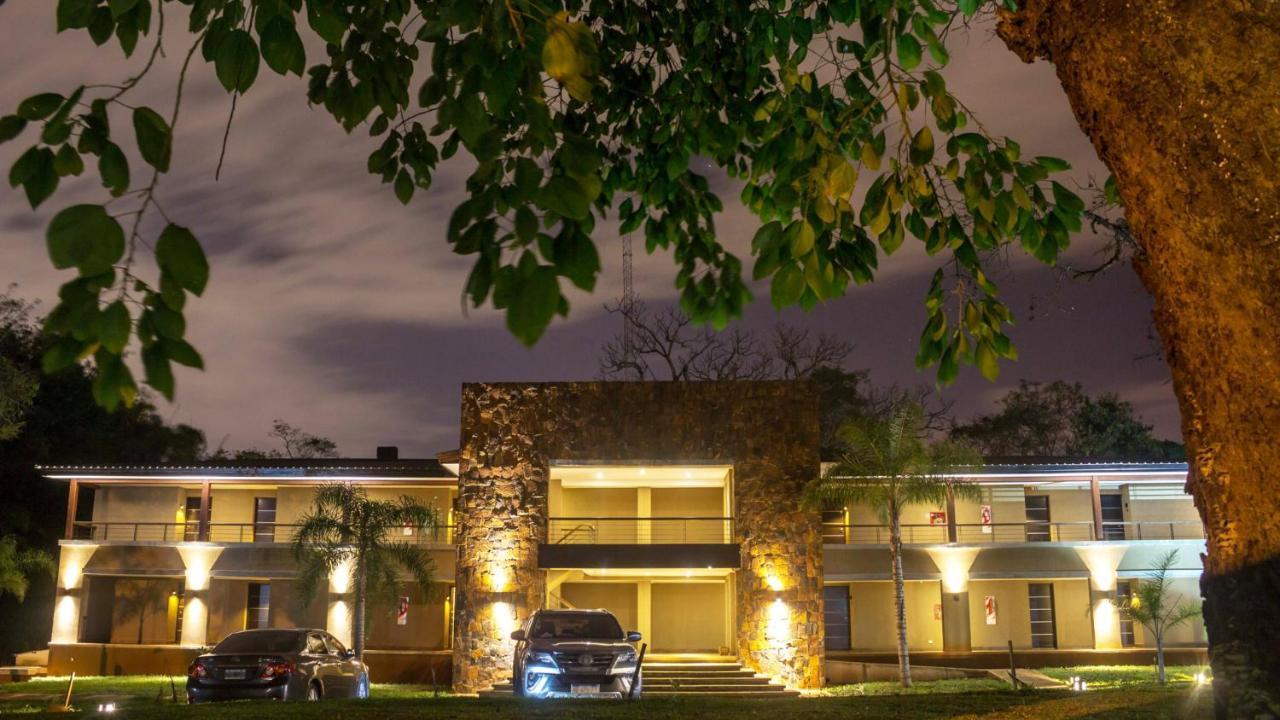 Pirayu Hotel & Resort Puerto Iguazú Dış mekan fotoğraf