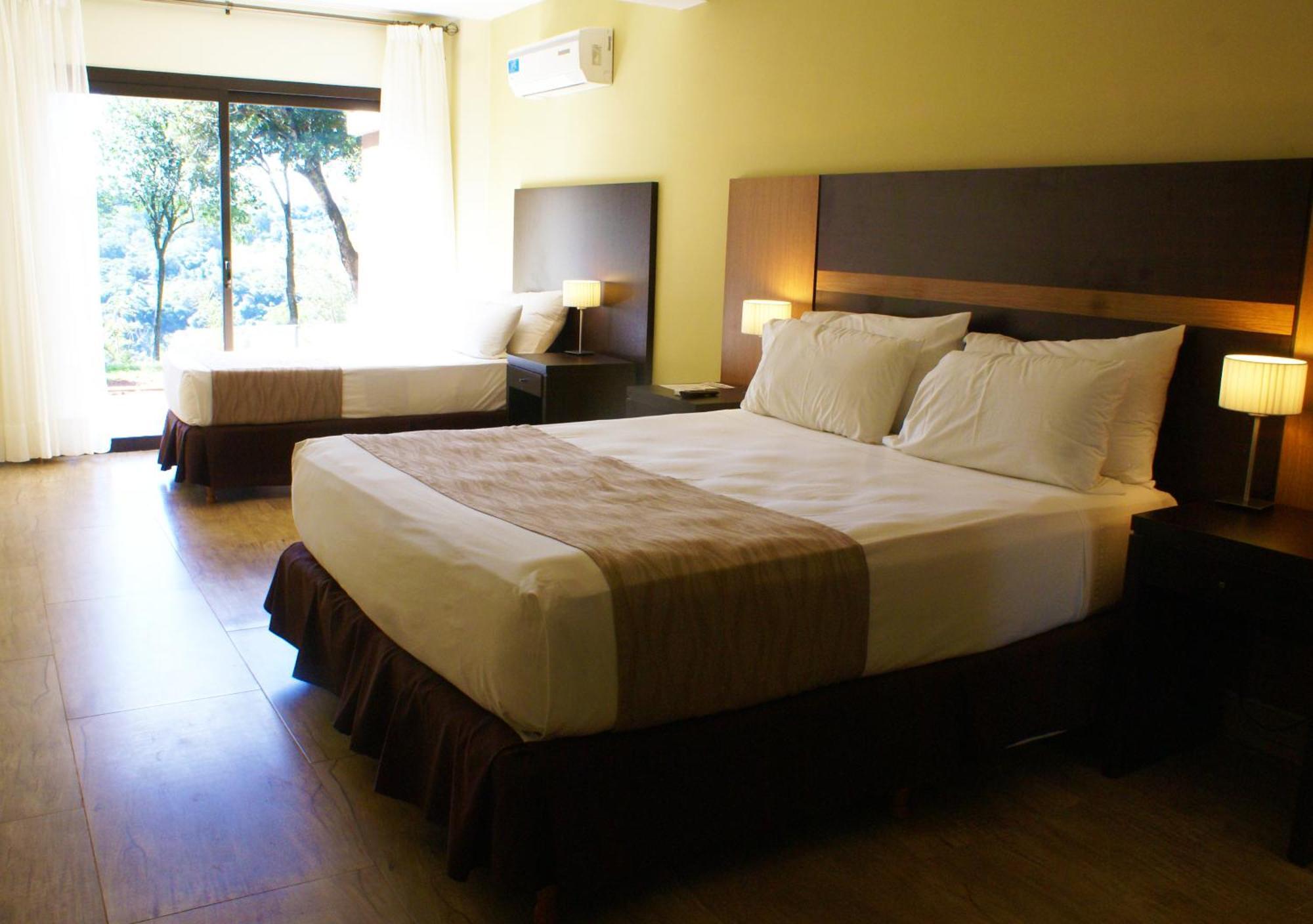 Pirayu Hotel & Resort Puerto Iguazú Dış mekan fotoğraf